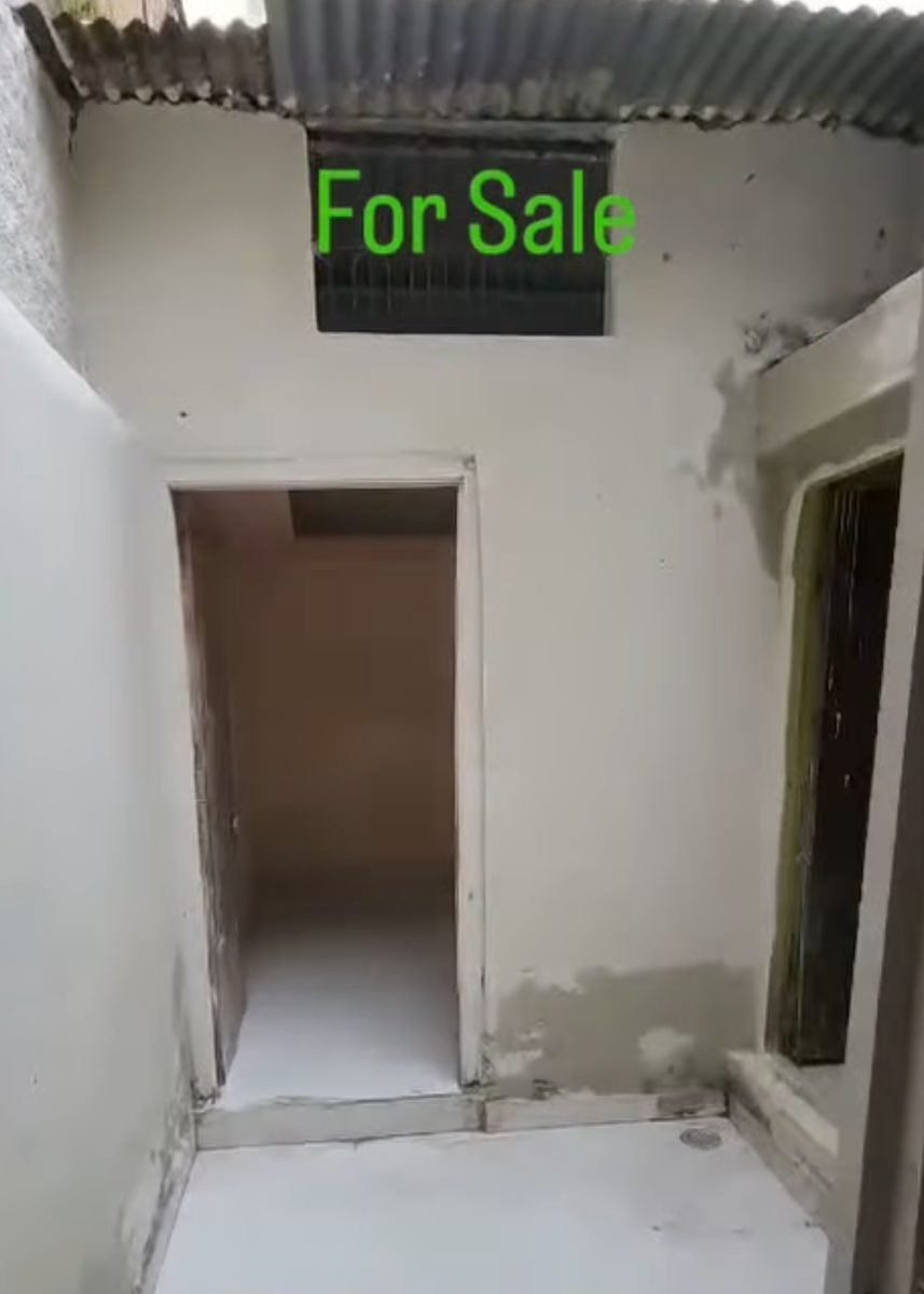 Arfat Masjid K pass Roshan Gate Kiradpura